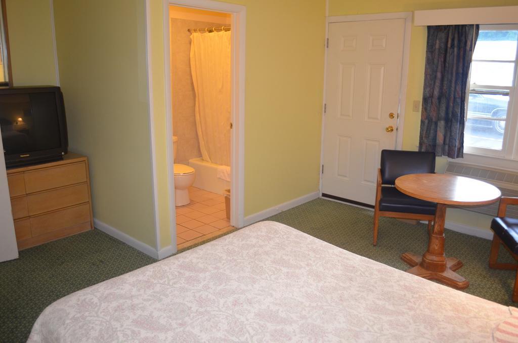 Clinton Motel エクステリア 写真
